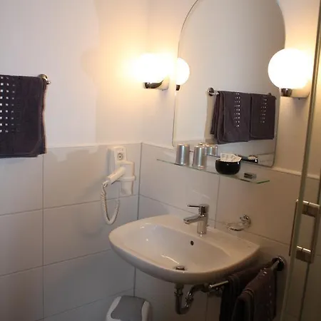 Baeckerei Konditorei Fruehstueckspension Wagner Inn Hutthurm